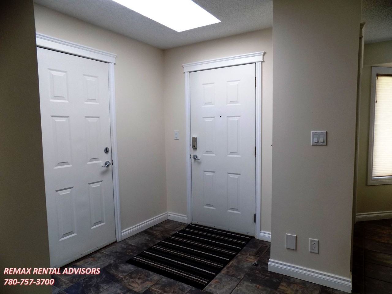 5949 189 St Nw - Photo 2 of 15