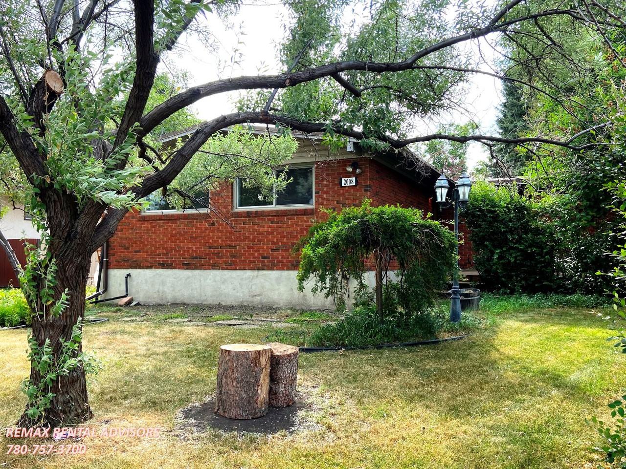 2008 Bonneville Crt - Photo 2 of 18