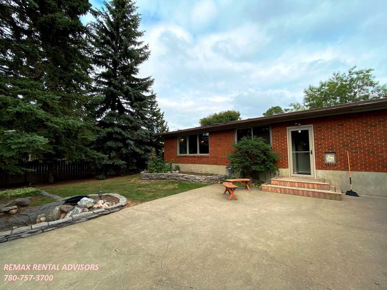 2008 Bonneville Crt - Photo 3 of 18