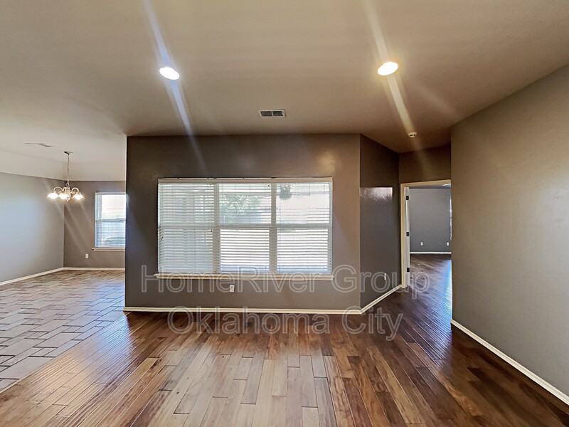 1921 Nw 174th St - Photo 2 of 24