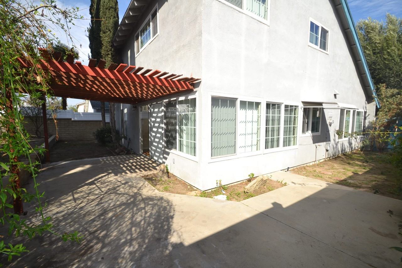 25335 Vía Ramon - Photo 2 of 8