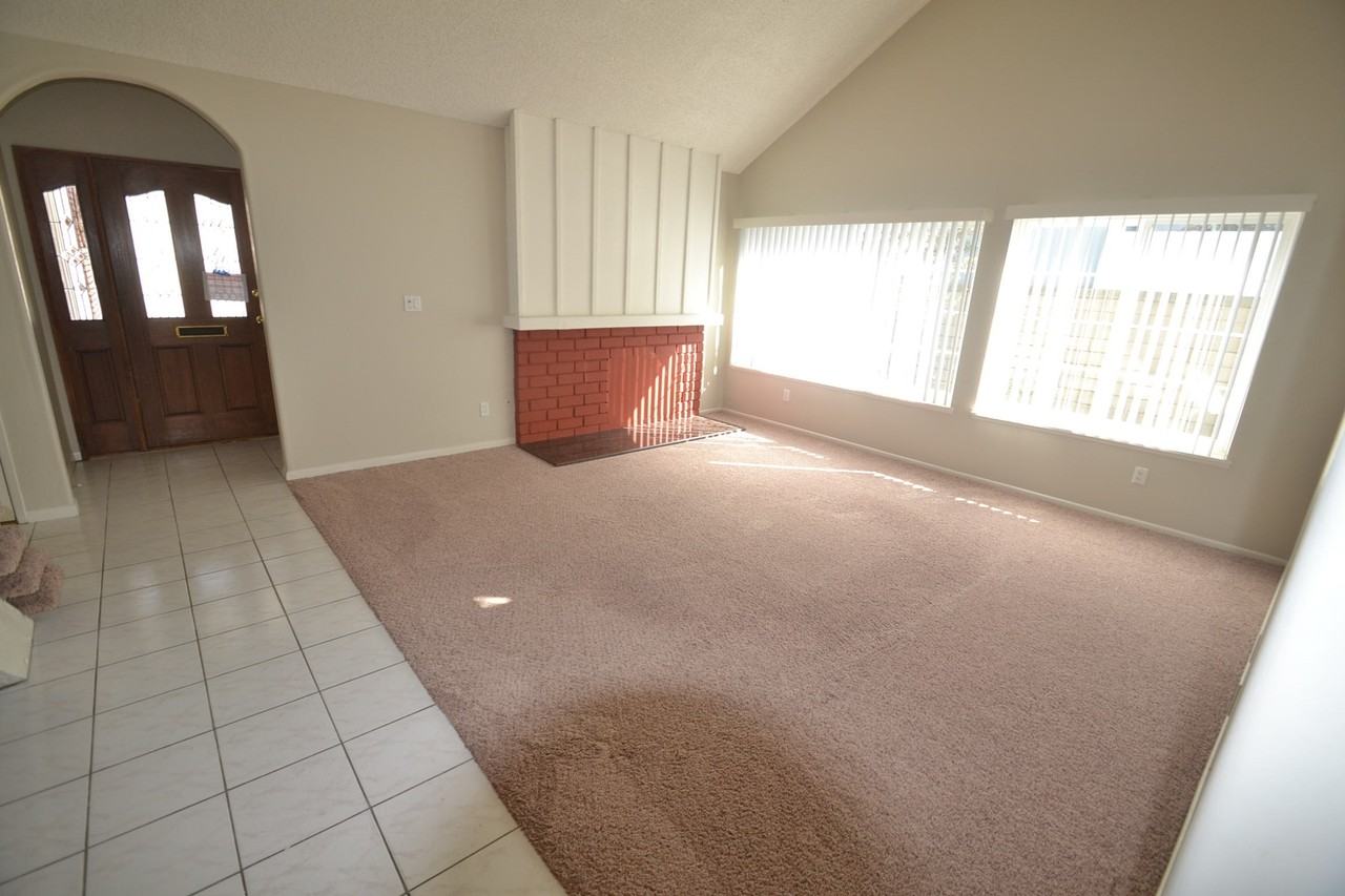 25335 Vía Ramon - Photo 3 of 8