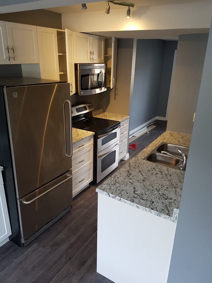 702 Abbottsfield Road Northwest #702 - Photo 3 of 10