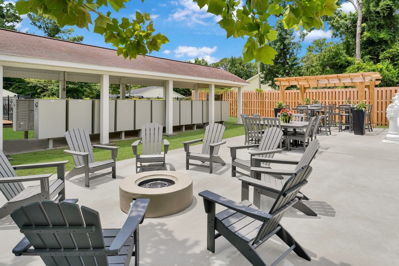 Harbor Station Townhomes - Photo 5 of 33