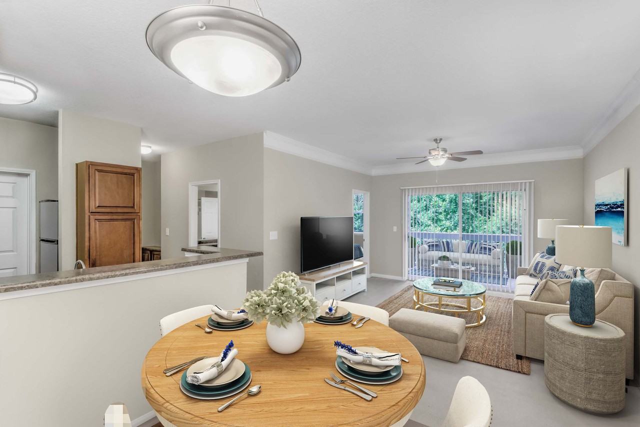 Camden Stonecrest - Photo 5 of 47