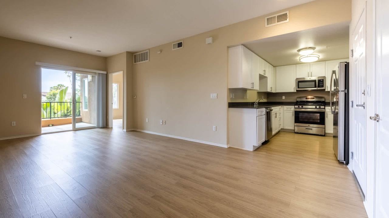 Bay Hill - Photo 5 of 31