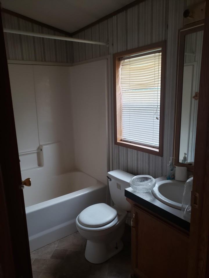 1004 E P St #1 - Photo 2 of 6