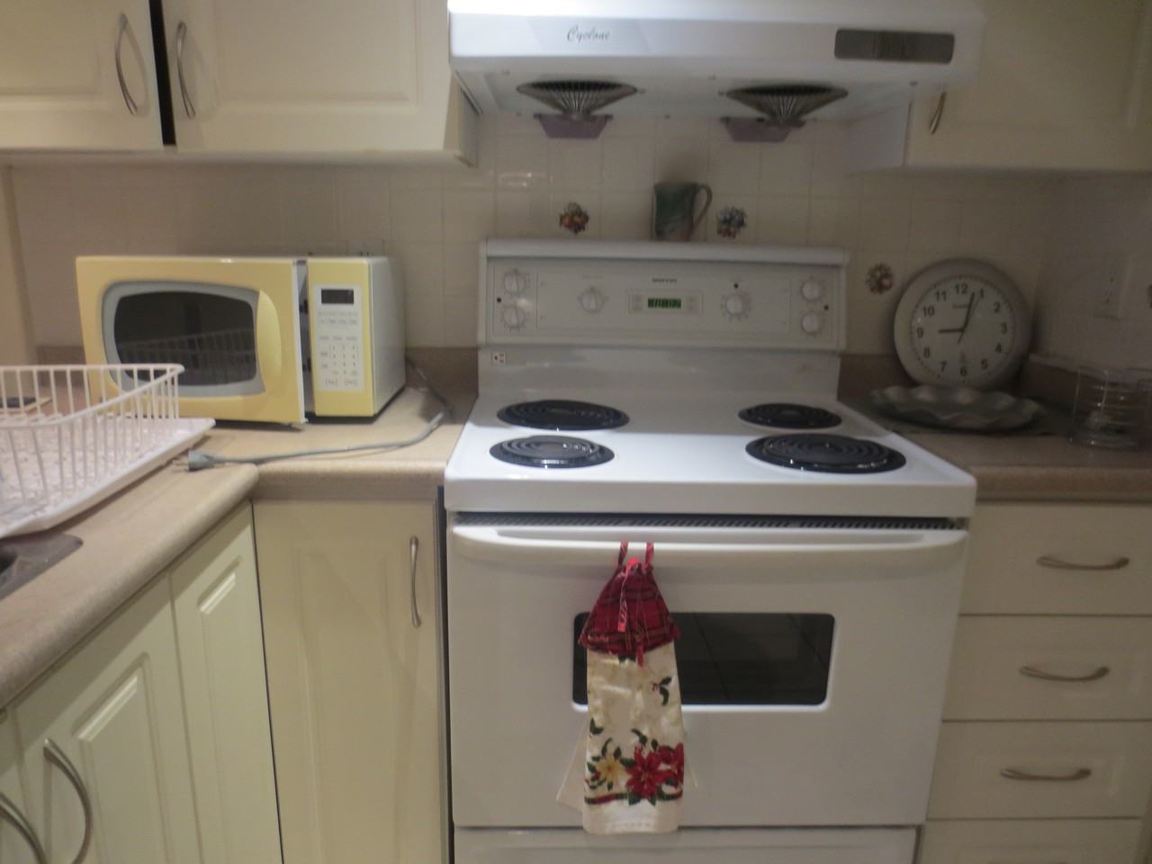 5 Henry Street #4 - Photo 3 of 16