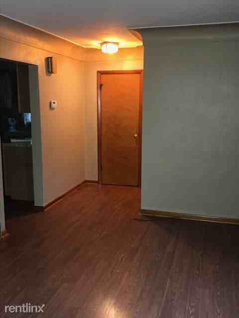 3354 Temple St - Photo 2 of 11