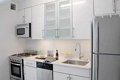 13 W 35th St - Photo 3 of 6