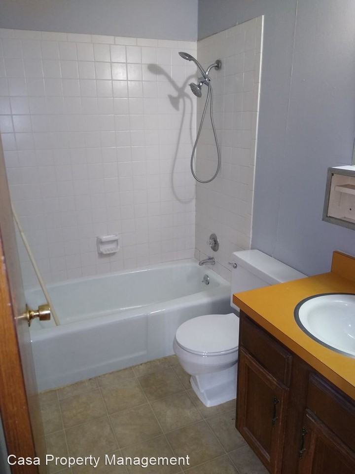 2601 N 47th street - Photo 3 of 9