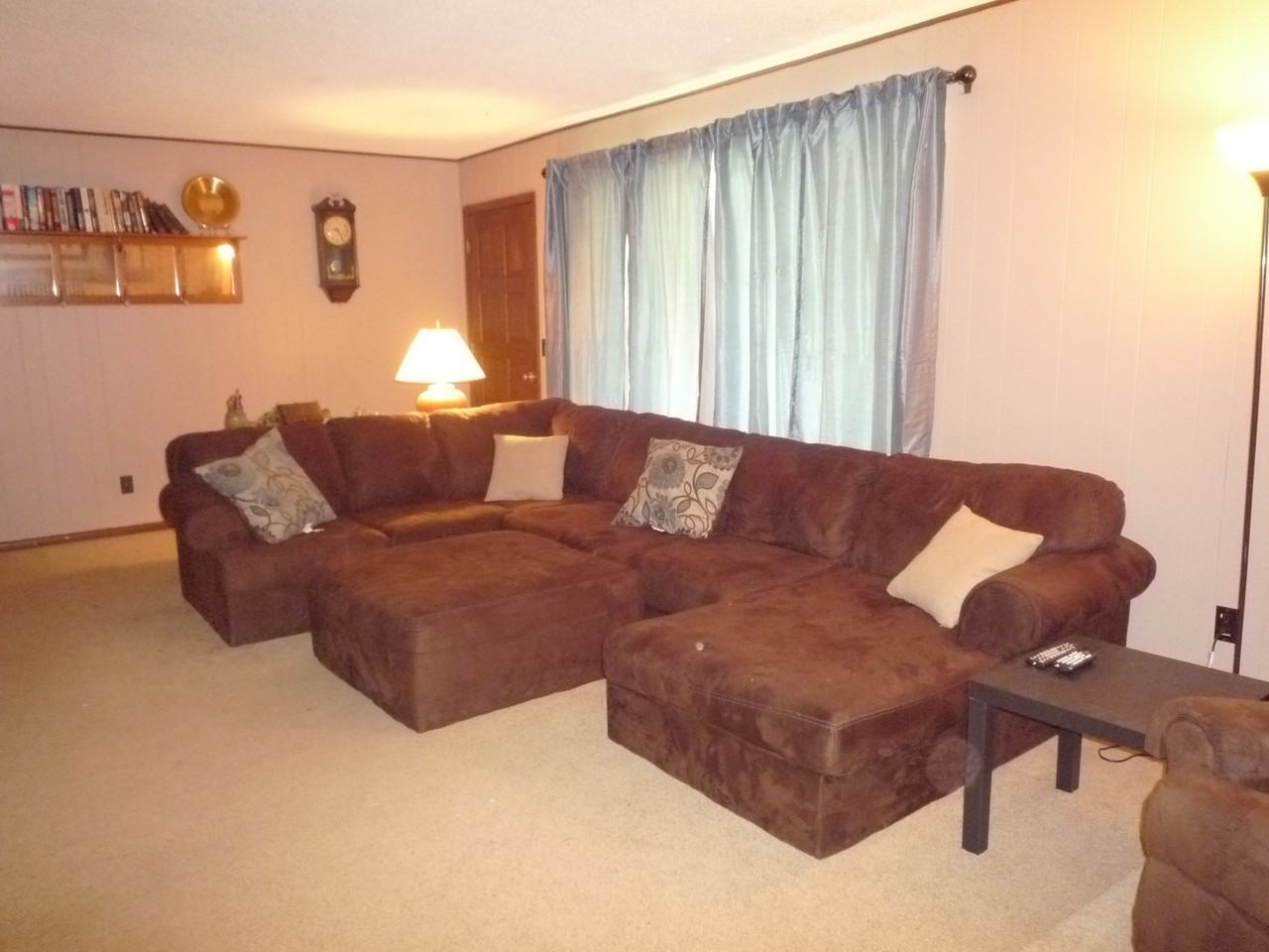 164 Eagle Ridge Rd - Photo 3 of 17