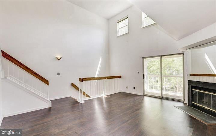 5839 Orchard Hill Ct - Photo 2 of 20