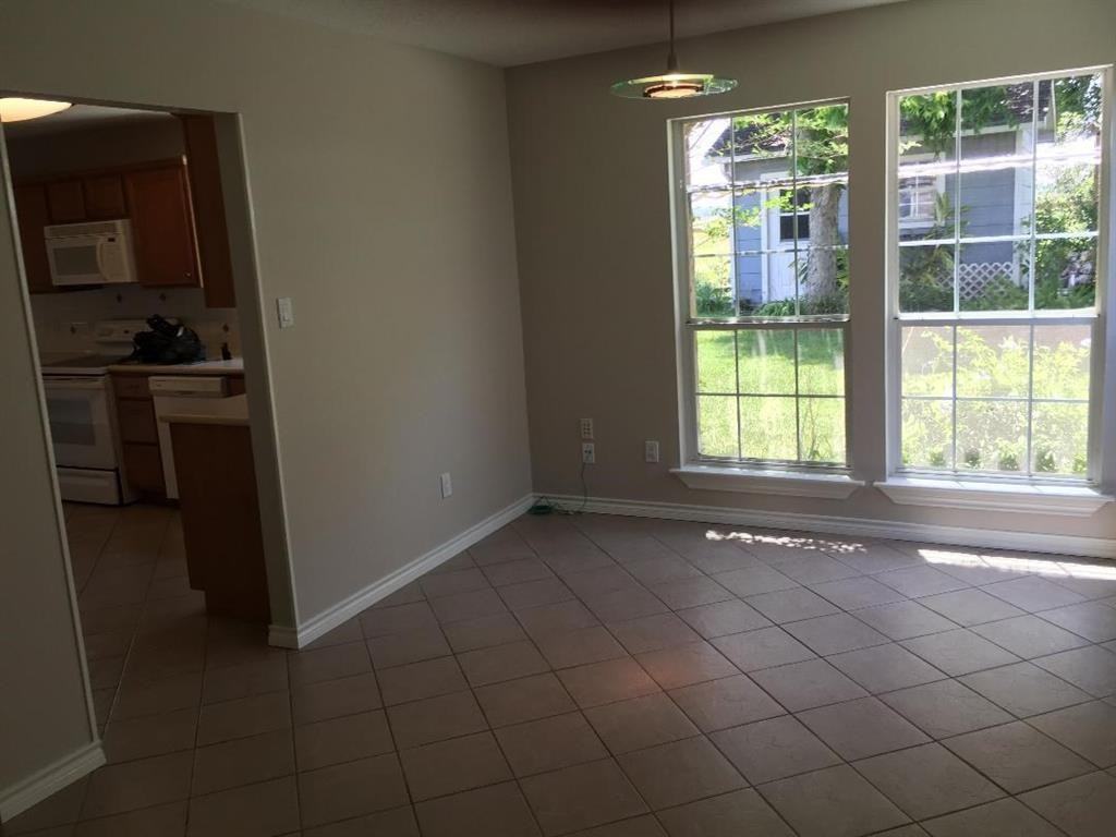 2530 Windswept Dr - Photo 4 of 22