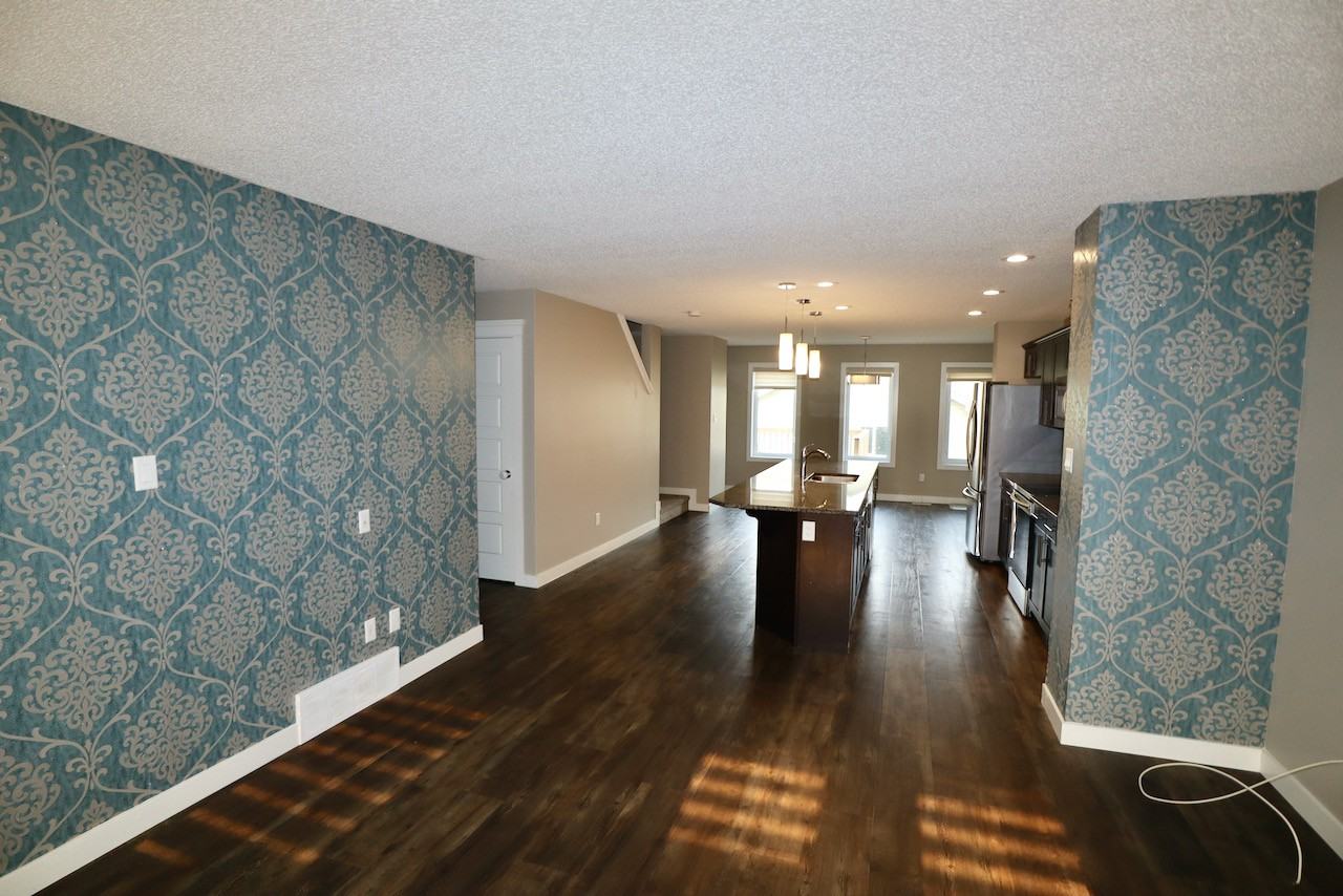 1512 22 St Nw - Photo 3 of 15