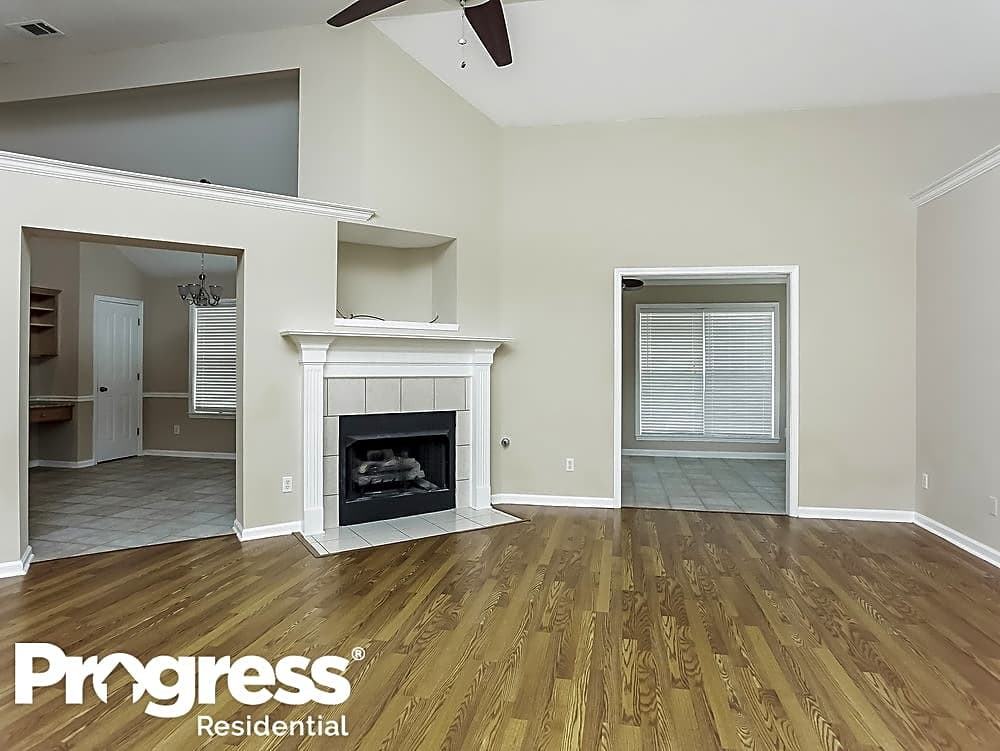 5275 Summer Meadows Ln - Photo 2 of 16