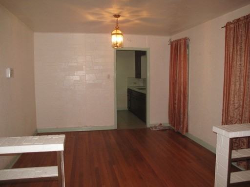 2360 Texas Ave - Photo 2 of 4