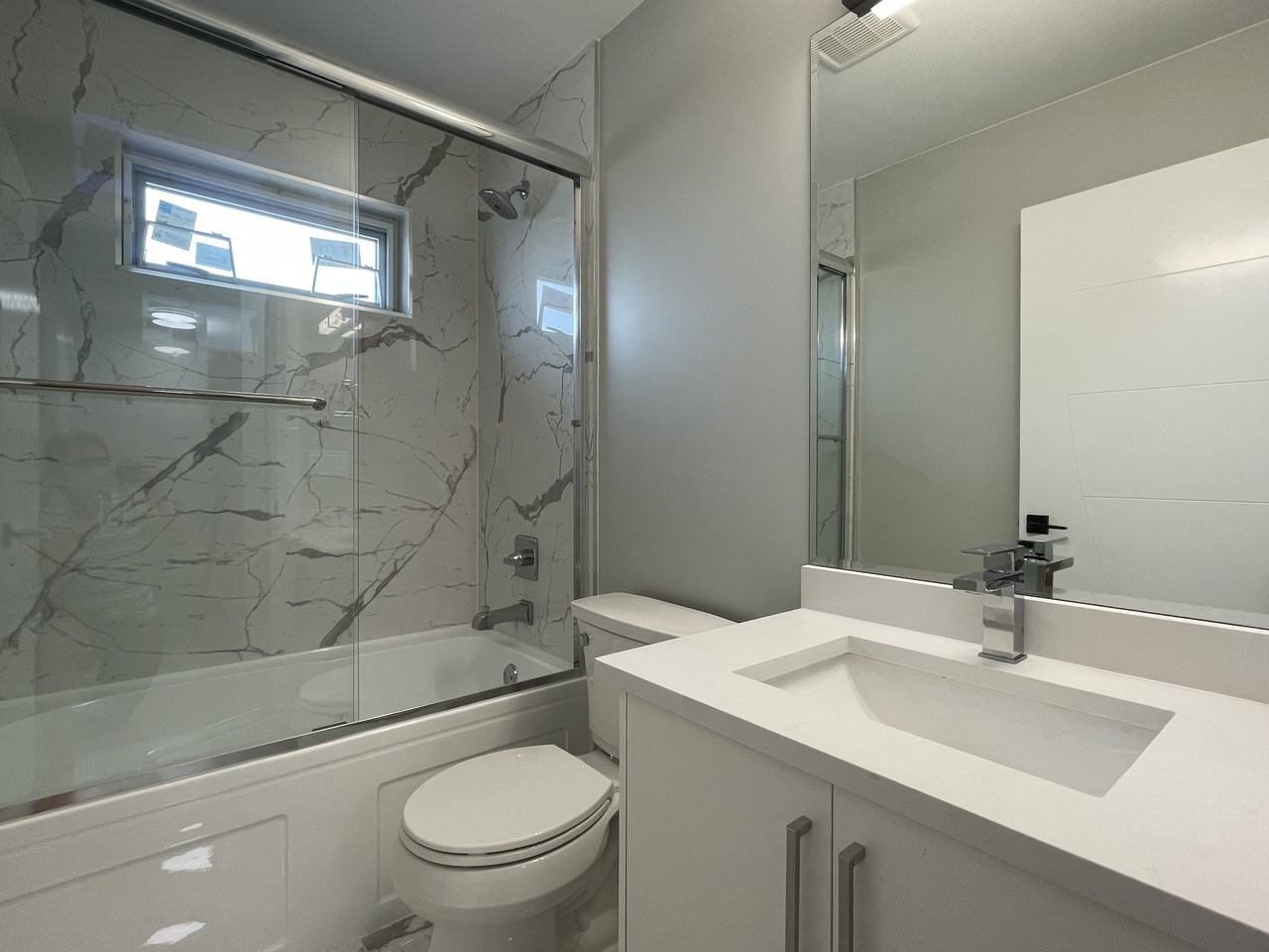 190 Howes Street - Photo 5 of 7