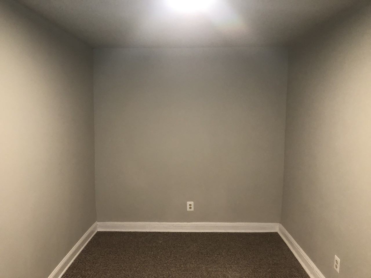 1226 18th Place Northeast #4 - Photo 3 of 12