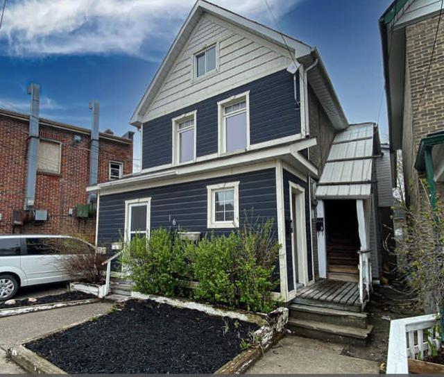 Lake St. 3 Bedroom Apartments 161 Lake St, Peterborough, ON K9J 2H4