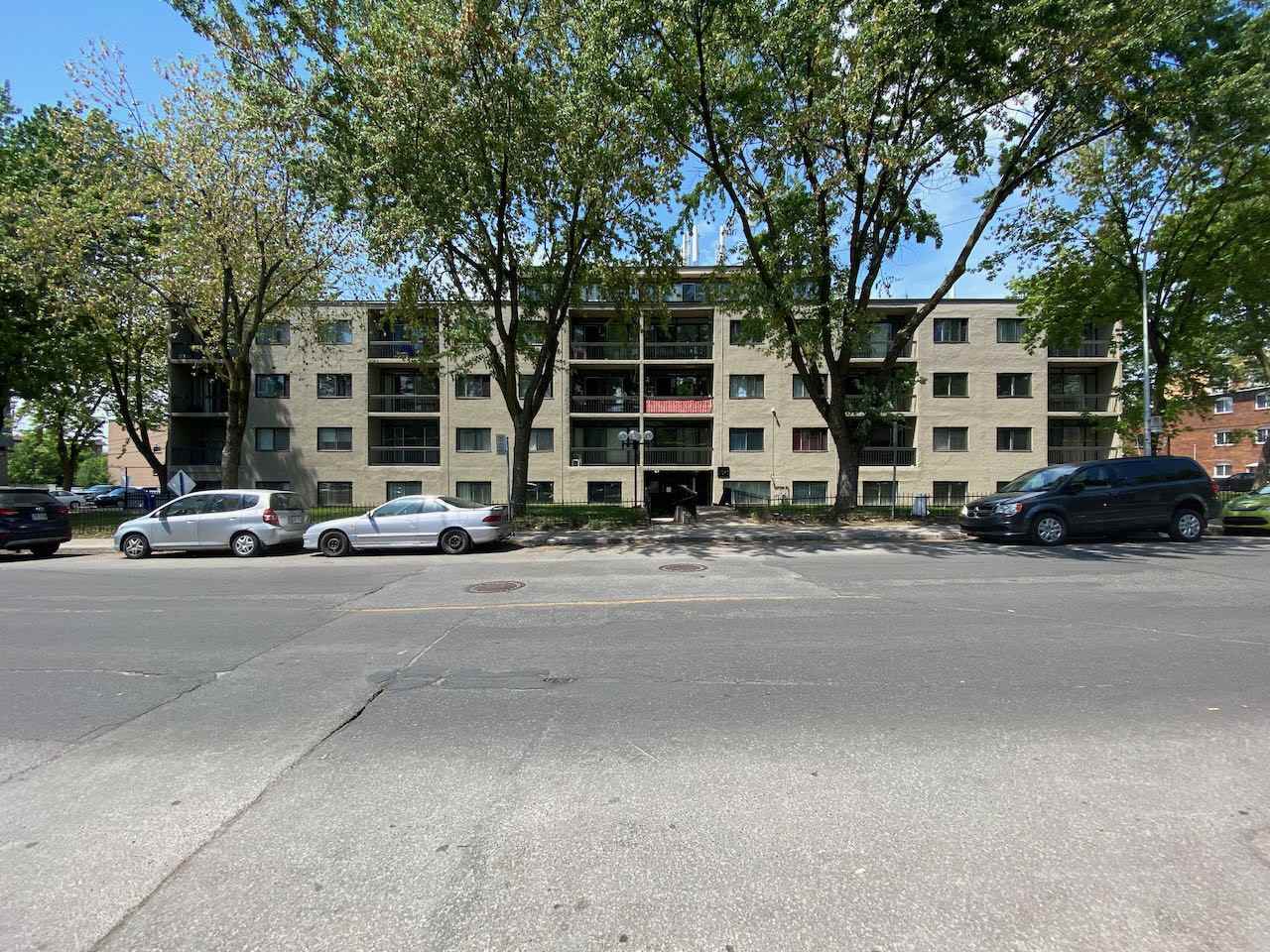 6325 Blvd MauriceDuplessis Apartments for Rent 6325 Boul Maurice