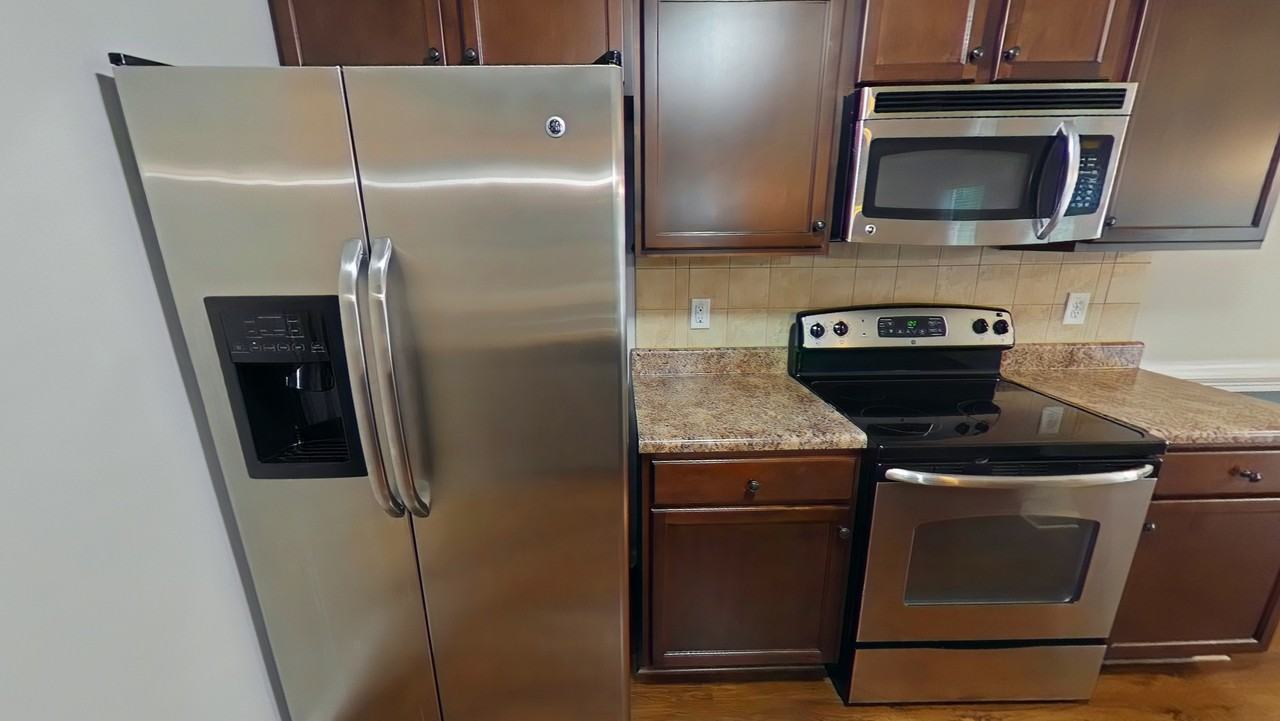 177 Bayleaf Dr #1 - Photo 3 of 35