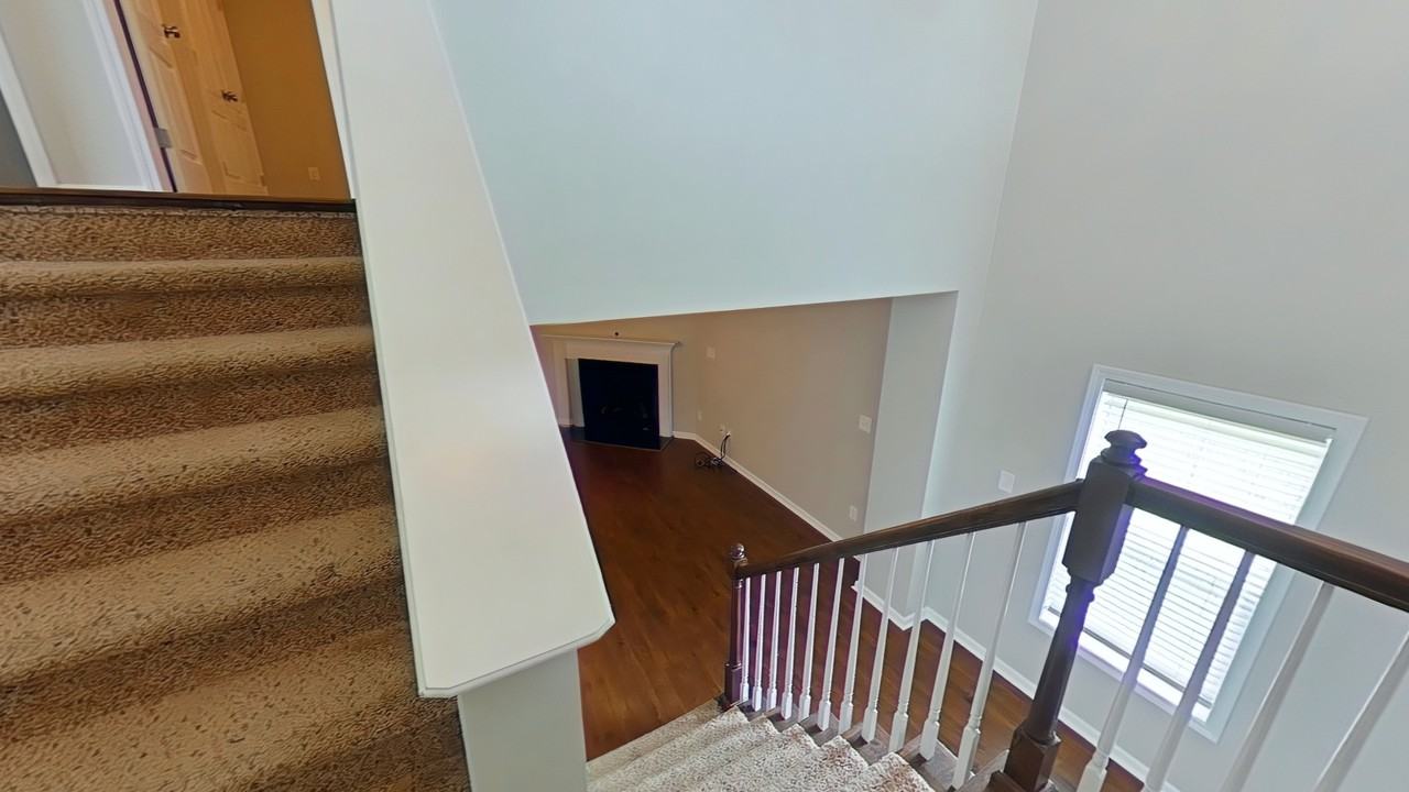 177 Bayleaf Dr #1 - Photo 5 of 35
