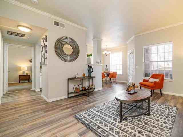 9500 Osuna Rd Ne - Photo 2 of 30