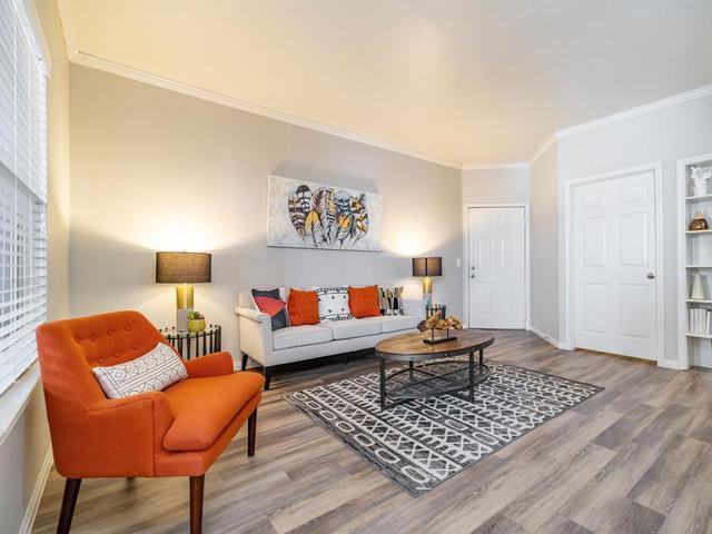 9500 Osuna Rd Ne - Photo 5 of 30