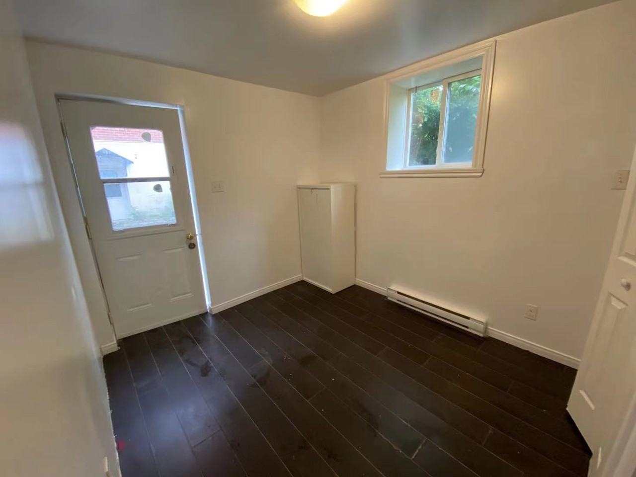 Maison 3760 Apartments 3760 Avenue Linton 11, Montréal, QC H3S 1T4