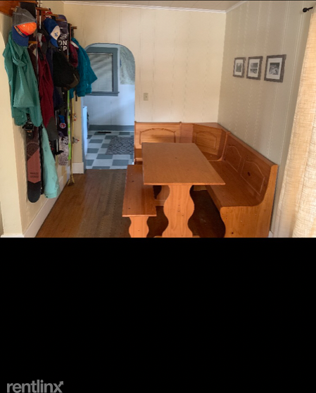 917 2nd St E - Photo 3 of 12