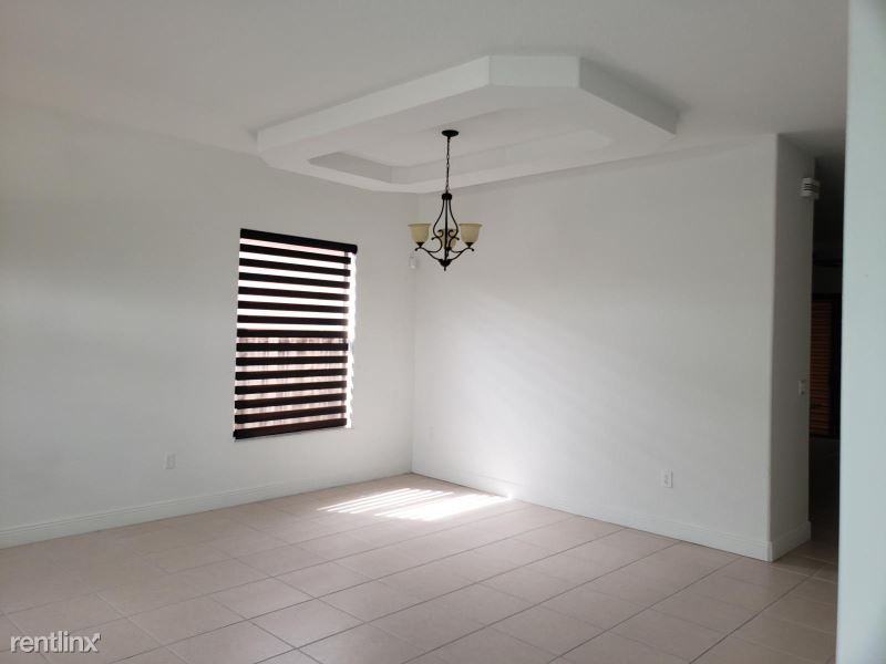 14941 Sw 26th Ter - Photo 2 of 16