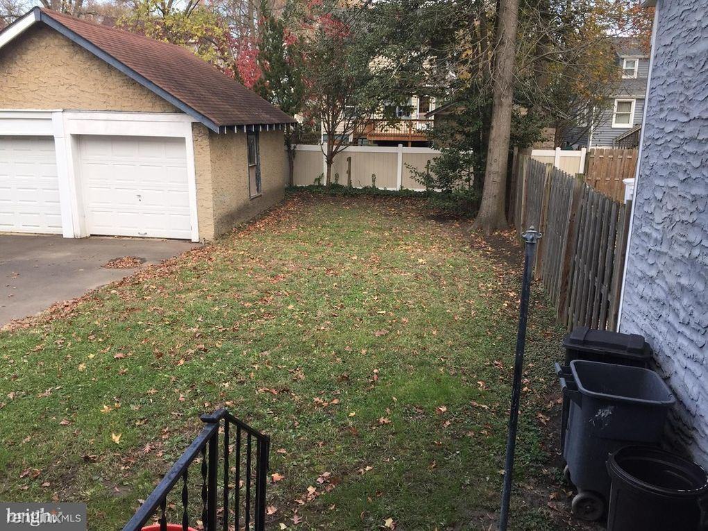 11 Stokes Ave - Photo 2 of 7