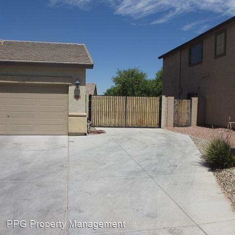 11824 N 144th Dr - Photo 2 of 24