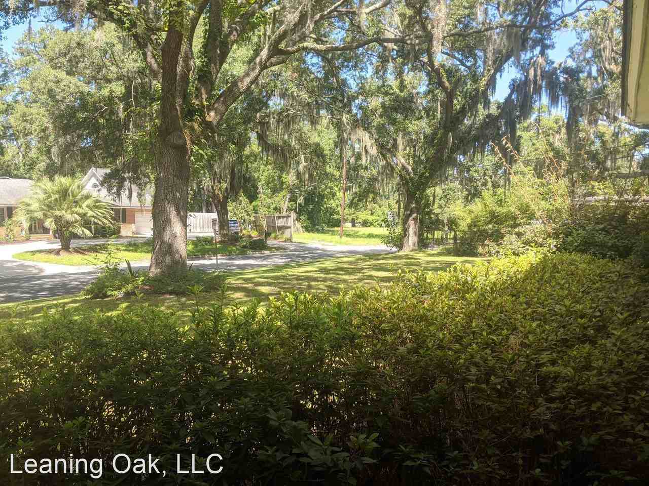 5418 Speir St - Photo 3 of 19