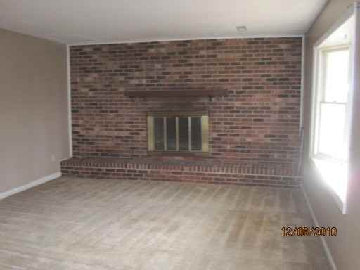 3045 Briarcliffe Rd - Photo 2 of 5