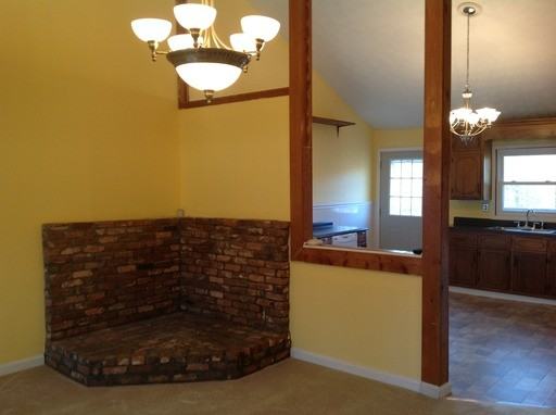 330 Sidney Lanier Dr - Photo 2 of 12