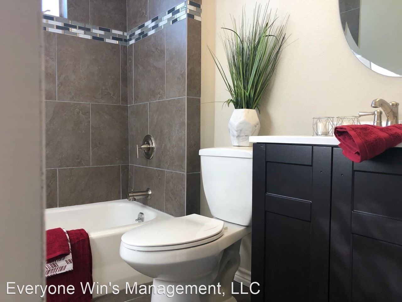 1506 Dale Pl - Photo 3 of 21