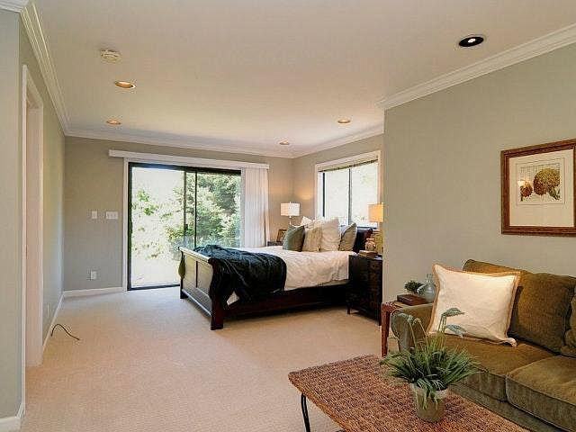 2124 Cedar Ave - Photo 3 of 15