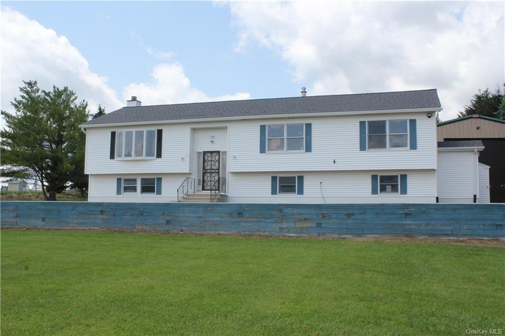 286 Cricket Hill Rd - Photo 2 of 17