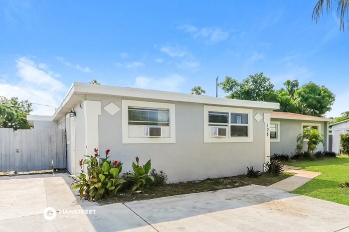 108 N 13th St - Photo 3 of 16