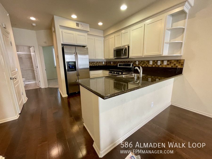 586 Almaden Walk Loop - Photo 3 of 11