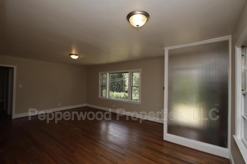643 Greenhill Rd - Photo 4 of 19