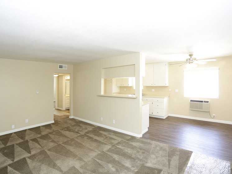 SANTIAGO - Photo 5 of 15