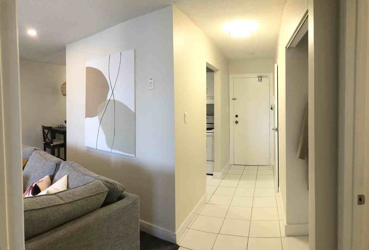 144 Conway Drive - Photo 3 of 13