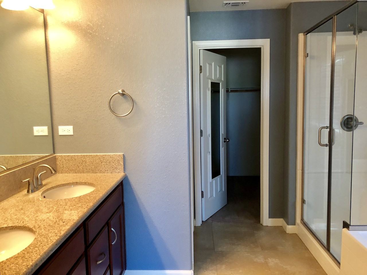 2554 Walker Dr - Photo 7 of 21