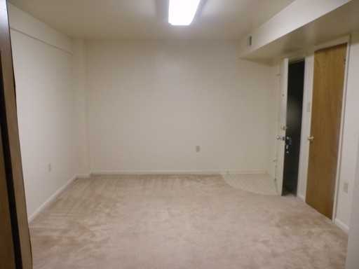 5 Mosby Ct - Photo 2 of 4