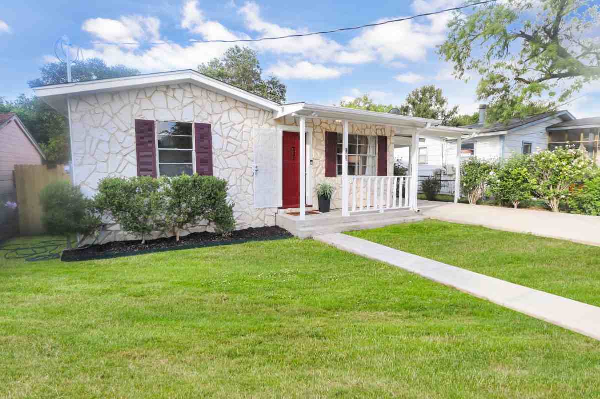 142 Repose Ln #1 - Photo 2 of 24