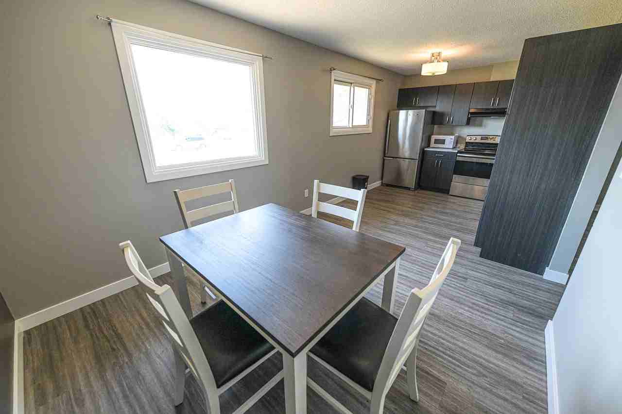 9323A 109 Ave - Photo 4 of 15