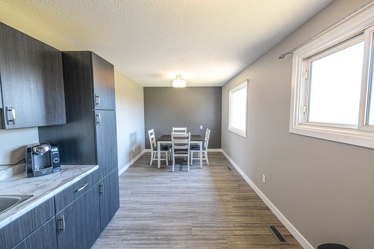 9323A 109 Ave - Photo 7 of 15